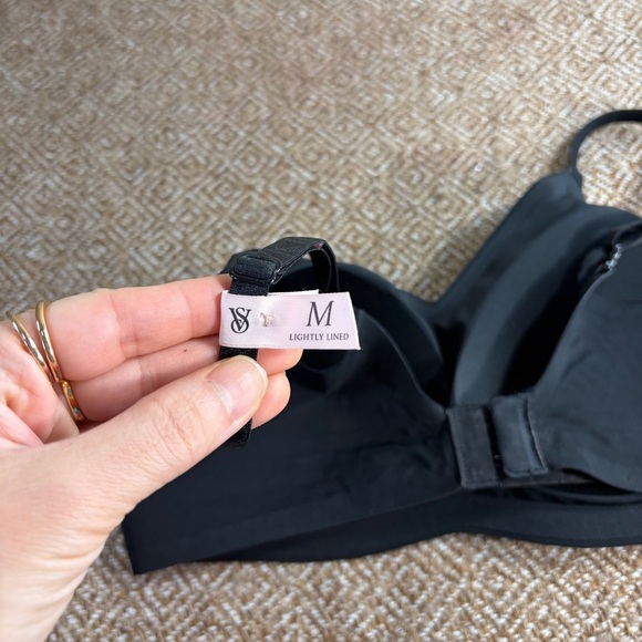 Victoria's Secret Pink Bra Womens Black Wireless Lightly Lined Bralette Top Sz M - Picture 4 of 8